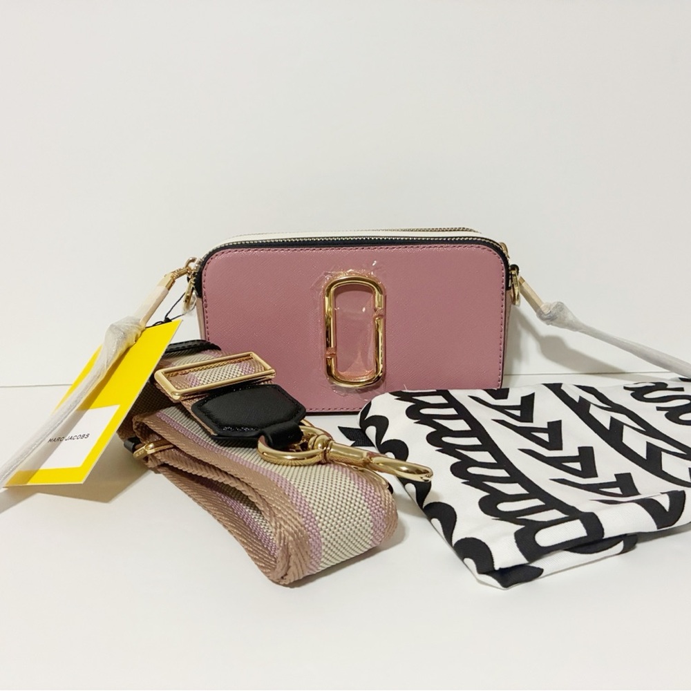 - 🌸 New Marc Jacobs Snapshot Women Small Camera Bag Crossbody Bag